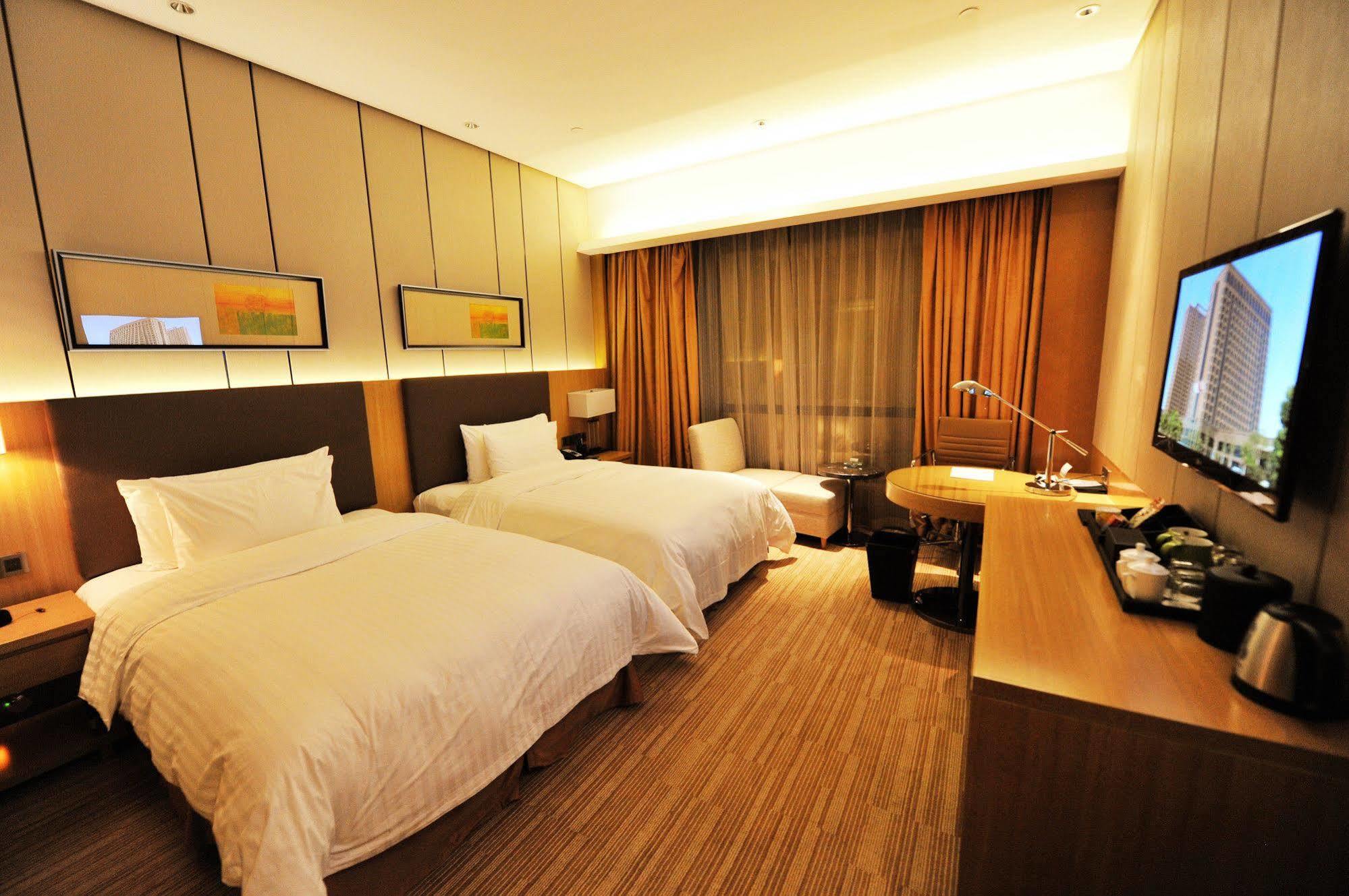 Wyndam Xuzhou East Exterior foto