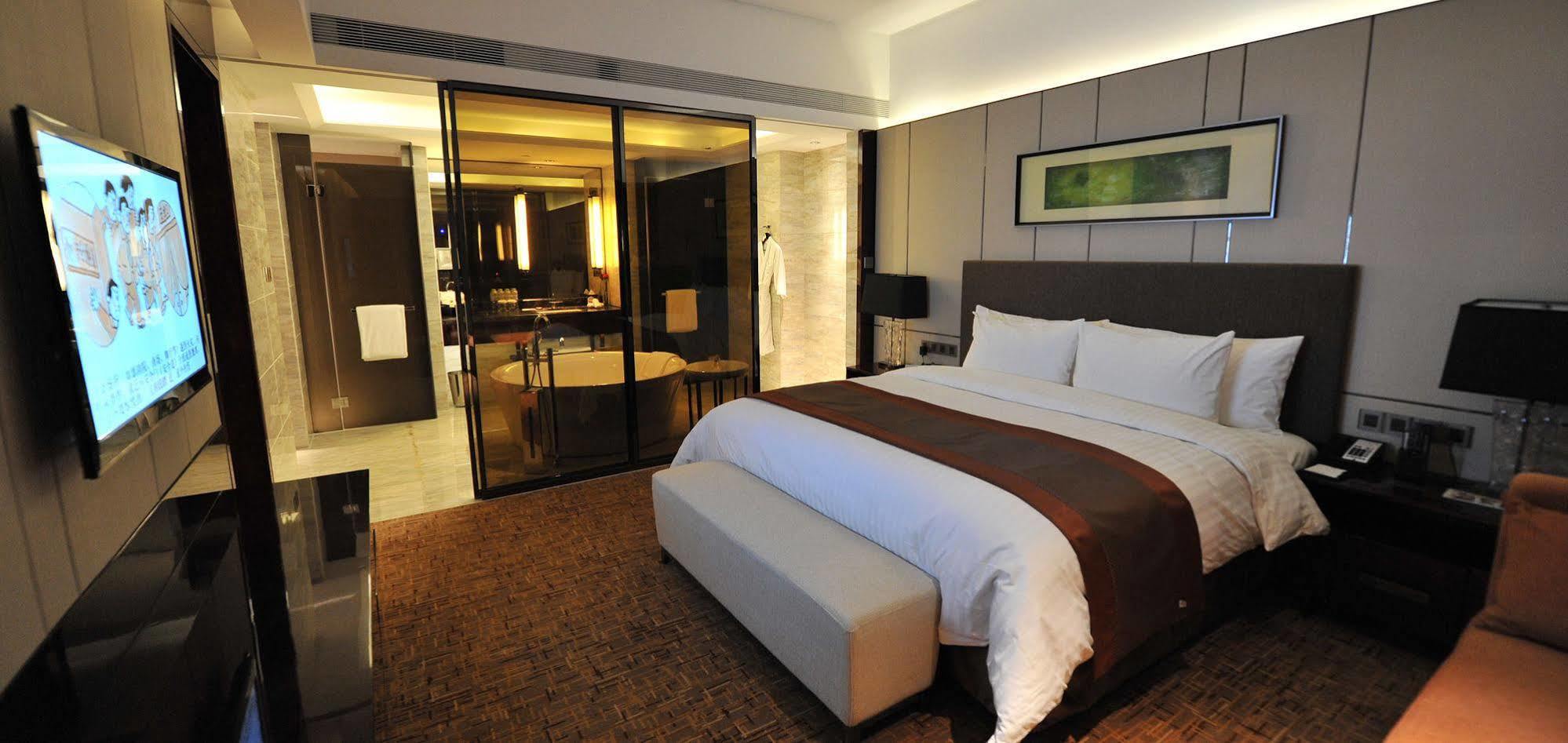 Wyndam Xuzhou East Exterior foto